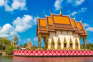 Wat Plai Laem Tapınağı, Samui, Tayland bir yaz günü