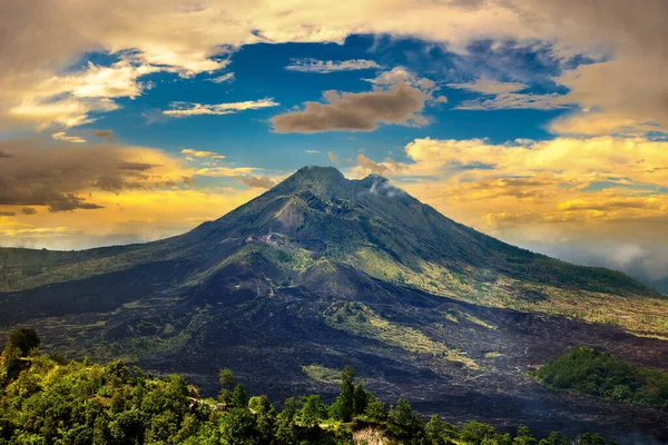 Vista Panorâmica Vulcão Batur Bali Indonésia Dia Ensolarado — Fotografia de Stock