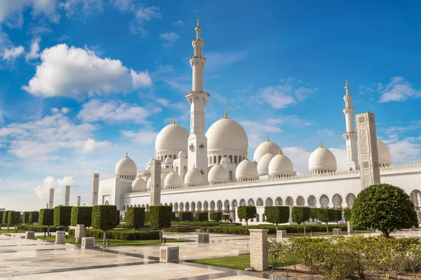 Sjeik Zayed Grand Moskee Abu Dhabi Een Zomerdag Verenigde Arabische — Stockfoto