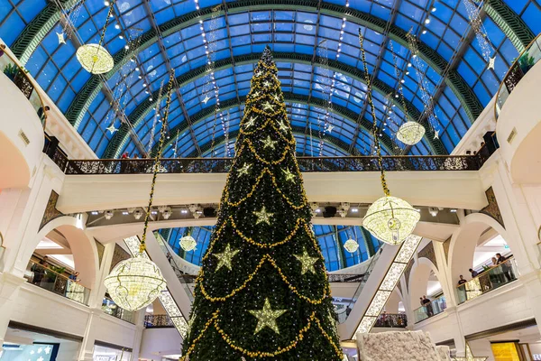 Dubai Förenade Arabemiraten December 2019 Julgran Mall Emirates Dubai Förenade — Stockfoto