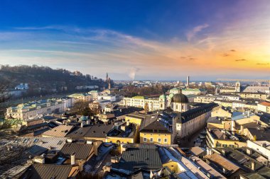 Salzburg, Avusturya panoramik havadan görünümü güzel bir günde