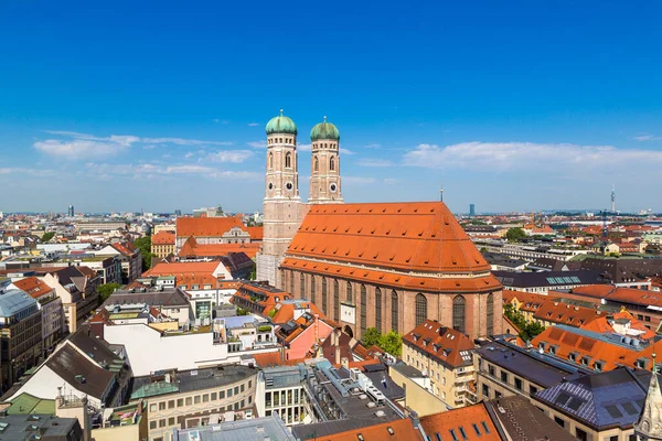Katedral Frauenkirche Munich Bir Güzel Yaz Günü Almanya — Stok fotoğraf