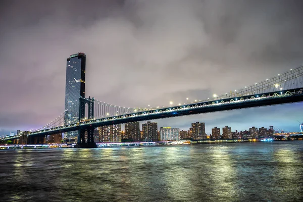 Ponte Manhattan Vista Panorâmica Noturna Centro Manhattan Após Pôr Sol — Fotografia de Stock