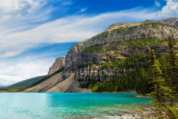 Вид Озеро Морейн Банфский Национальный Парк Канады — стоковое фото