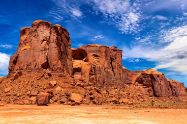 Güneşli bir günde Anıt Vadisi, Arizona, ABD