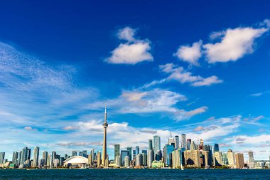 Güneşli bir günde Toronto 'nun panoramik manzarası, Ontario, Kanada