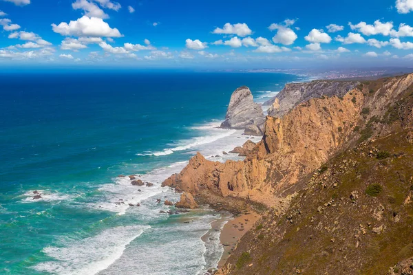 Cabo Roca Útesy Skály Pobřeží Atlantského Oceánu Sintře Krásný Letní — Stock fotografie