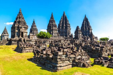 Yogyakarta şehri yakınlarındaki Prambanan tapınağı, Orta Java, Endonezya