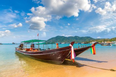 Traditional thai longtail boat  at Sairee Beach at Koh Tao island, Thailand