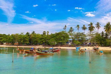 Koh Mook (Koh Muk) adasındaki tropik plaj, Tayland