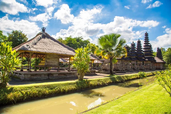 Taman Ayun Tempel Auf Bali Indonesien Einem Sonnigen Tag — Stockfoto