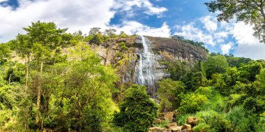 Sri Lanka 'da şelale