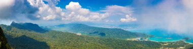Langkawi Adası Panoraması, güneşli bir günde Malezya