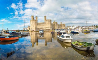 Caernarfon Castle Galler'de bir güzel yaz günü, Amerika Birleşik Devletleri