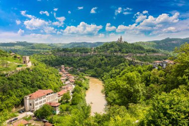 Bir güzel yaz günü, Bulgaristan Veliko Tarnovo Tsarevets kale