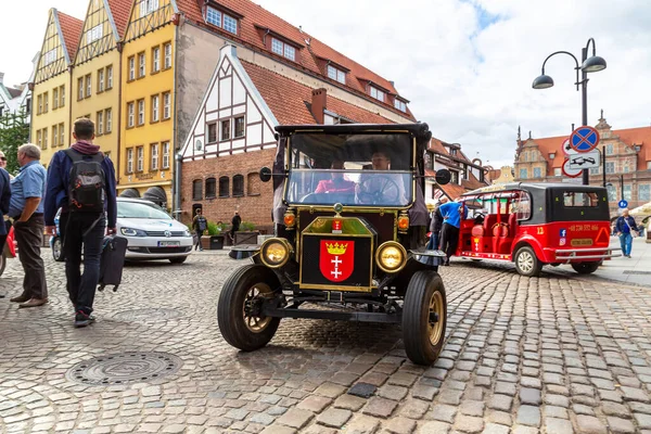 Gdansk Polska Wrzesień 2022 Vintage Retro Car Sightseeing Tour Beautiful — Zdjęcie stockowe