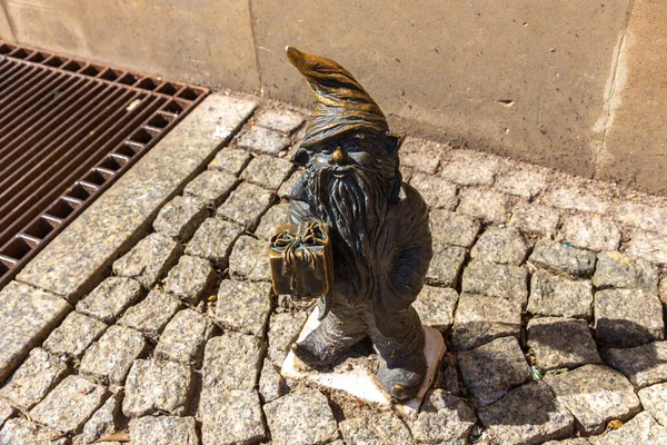 2022年9月21日 波兰弗罗茨拉夫 弗罗茨拉夫的象征 晴天童话中侏儒 的雕塑 — 图库照片