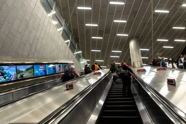 Londres Reino Unido Junho 2022 Escada Rolante Estação Metrô Londres — Fotografia de Stock