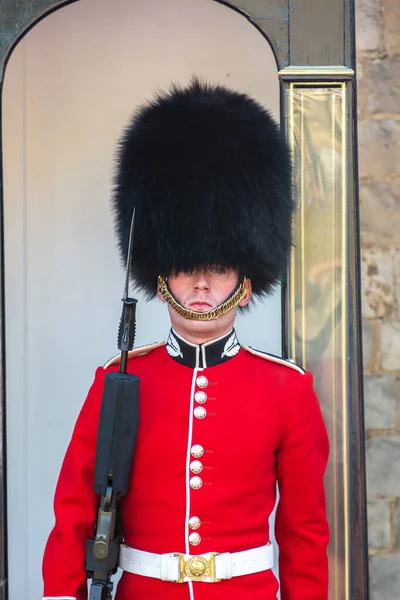 Windsor Juni 2022 Royal Guard Vagt Windsor Castle Windsor Solrig - Stock-foto