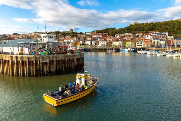 Scarborough July 2022 Scarborough Harbour Yorkshire Sunny Summer Day — Stock Photo, Image