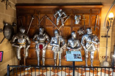 WARWICK, İngiltere - 11 Haziran 2022 - Warwick Şatosu 'nun İçi - 1068 yılında İngiltere' de Fatih William tarafından inşa edilen bir ortaçağ kalesidir.