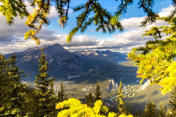 Panoramautsikt Över Banff Stad Bow Valley Och Gran Filial Ram — Stockfoto