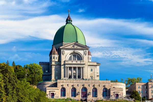 Saint Joseph Oratory Montreal Dia Ensolarado Quebec Canadá — Fotografia de Stock