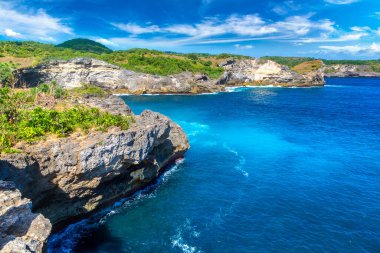 Nusa Penida Adası güneşli bir günde, Bali, Endonezya