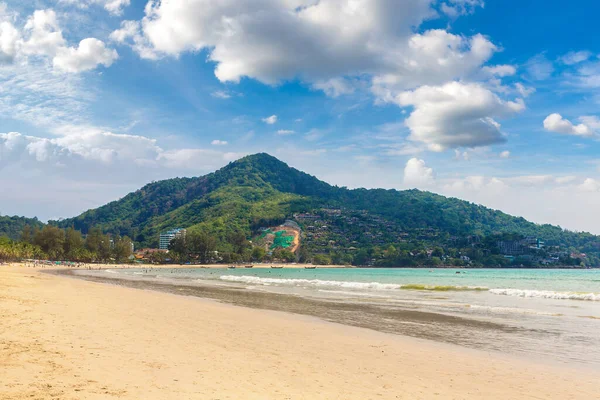 Spiaggia Kamala Sull Isola Phuket Thailandia Una Giornata Sole — Foto Stock