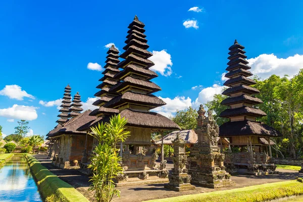 Templo Taman Ayun Bali Indonesia Día Soleado — Foto de Stock