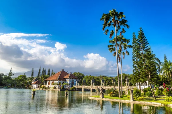Karangasem Taman Ubung Water Palace Bali Indonesia晴れた日 — ストック写真