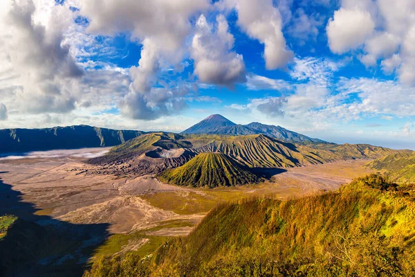 Nascer Sol Vulcão Bromo Ilha Java Indonésia Vista Aérea Panorâmica — Fotografia de Stock