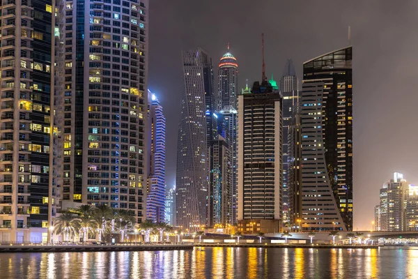 Дубай Марина Ночью Дубай Объединенные Арабские Эмираты — стоковое фото