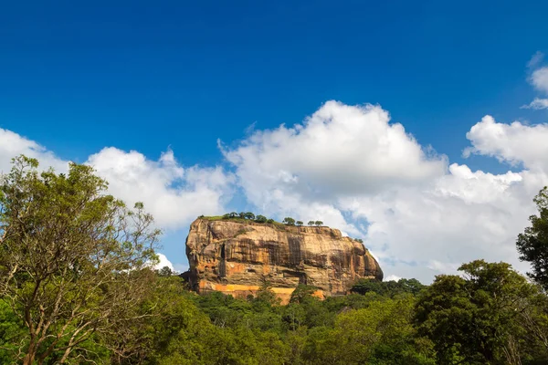 Lion Rock Sigiriya Par Une Journée Ensoleillée Sri Lanka — Photo