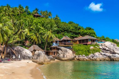 Jansom Körfezi - Tayland 'ın Koh Tao adasındaki güzel tropik plaj