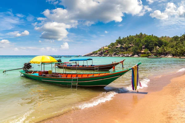 Tayland Daki Koh Tao Adasındaki Sairee Sahili Nde Geleneksel Uzun — Stok fotoğraf