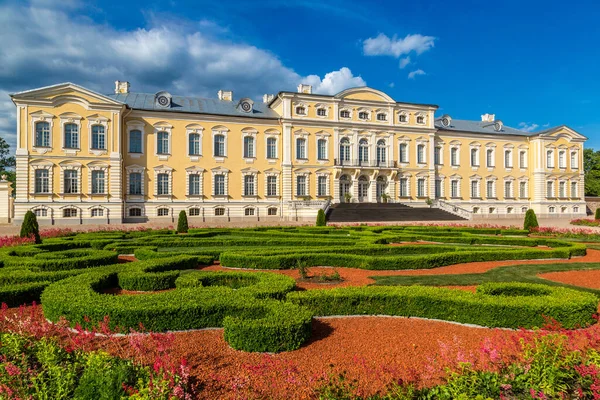 Garden Rundale Palace Beautiful Summer Day Latvia — Stock Photo, Image