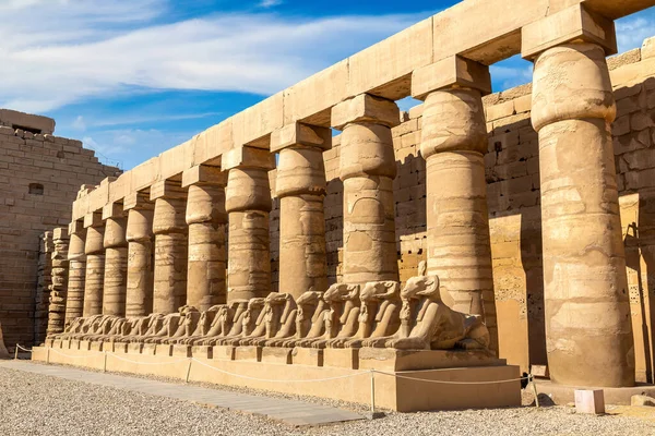 Karnak Temple Sunny Day Luxor Egypt — Zdjęcie stockowe