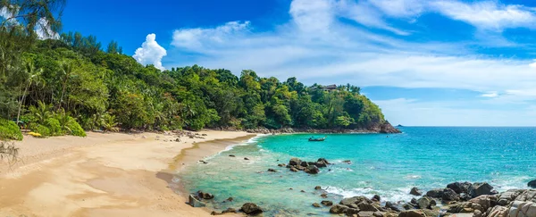 Panorama Playa Plátano Isla Phuket Tailandia Día Soleado —  Fotos de Stock
