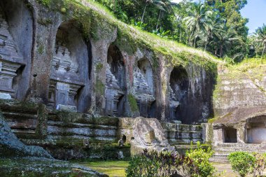 Pura Gunung Kawi tapınağı Bali, Endonezya 'da güneşli bir günde
