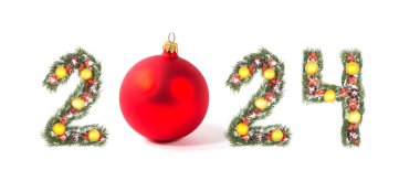 Kırmızı Noel balosu ve beyaz arka planda izole edilmiş Noel ağacı dalları tarafından yapılan 2024 sayısı.