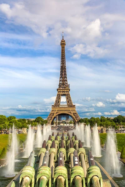 Eiffel Tower Fountains Trocadero Paris Sunny Summer Day France — Stock Photo, Image