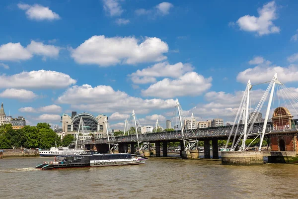 Londres Reino Unido Junio 2022 Barco Uber Thames Clippers Río — Foto de Stock