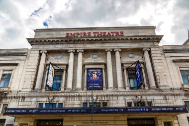 LiVERPOOL, İngiltere - 16 AĞUSTOS 2023: Liverpool İmparatorluk Tiyatrosu, Liverpool, İngiltere