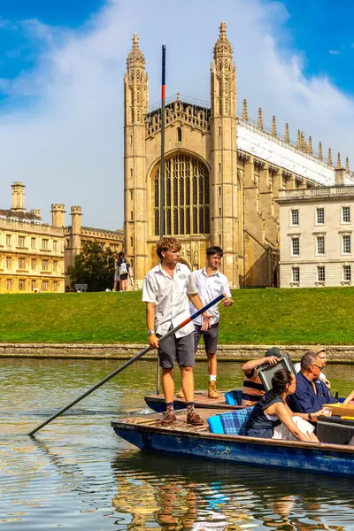 Cambridge September 2023 Punting Boat River Cam King College Chapel — Stock Photo, Image