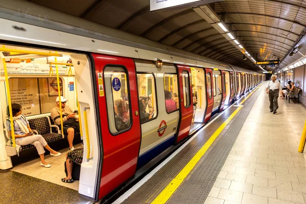 Лондон Объединенный Кингдом Сентября 2023 Станция Лондонского Метро Кингс Кросс — стоковое фото