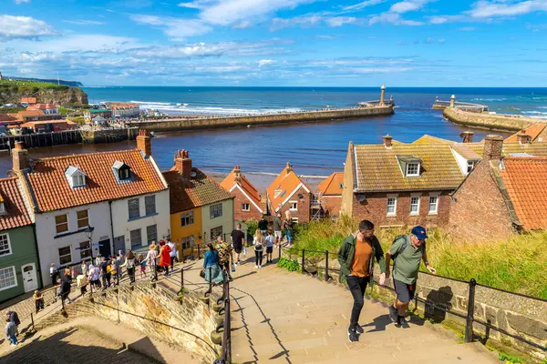 Whitby August 2023 Tourists Walk 199 Steps Panoramic Aerial View — Stock Photo, Image