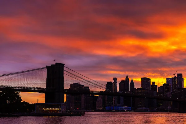 Widok Most Brooklyn Bridge Panoramiczny Widok Centrum Manhattanu Nowym Jorku — Zdjęcie stockowe