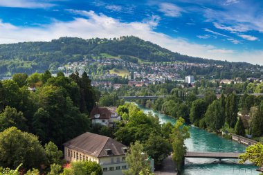 Bern panoramik manzarasına güzel yaz gün, İsviçre