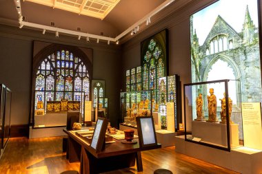 NOTTINGHAM, İngiltere - 4 Eylül 2023: Nottingham Şatosu, İngiltere 'de bir sanat galerisinin içi